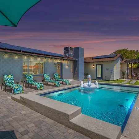 Villa Pristine Sunset- In Old Town - Private Pool - Bbq